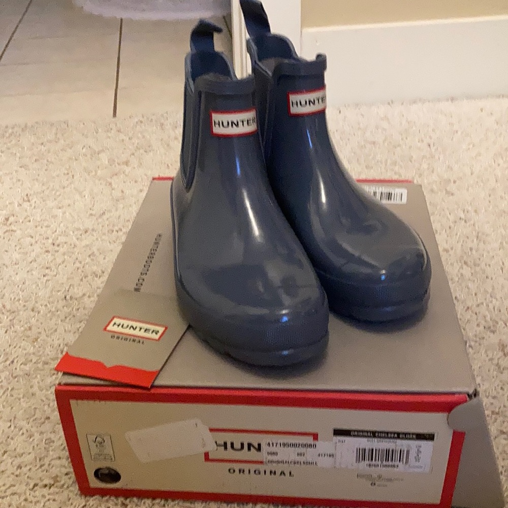 New gray Hunter rain boots in box